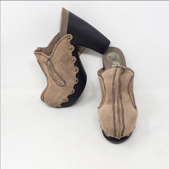Floggs Diana Suede Clogs - Picture 2 of 7